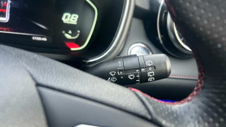 MG Hs 1.5 T-GDI Exclusive 5dr Petrol Hatchback